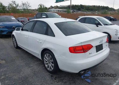 2011 Audi A4 2.0T Premium z USA, uszkodzony, nr VIN WAUFFAFL1BN034189